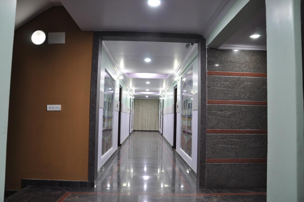 Hotel Av Comforts Settahalasur Luaran gambar